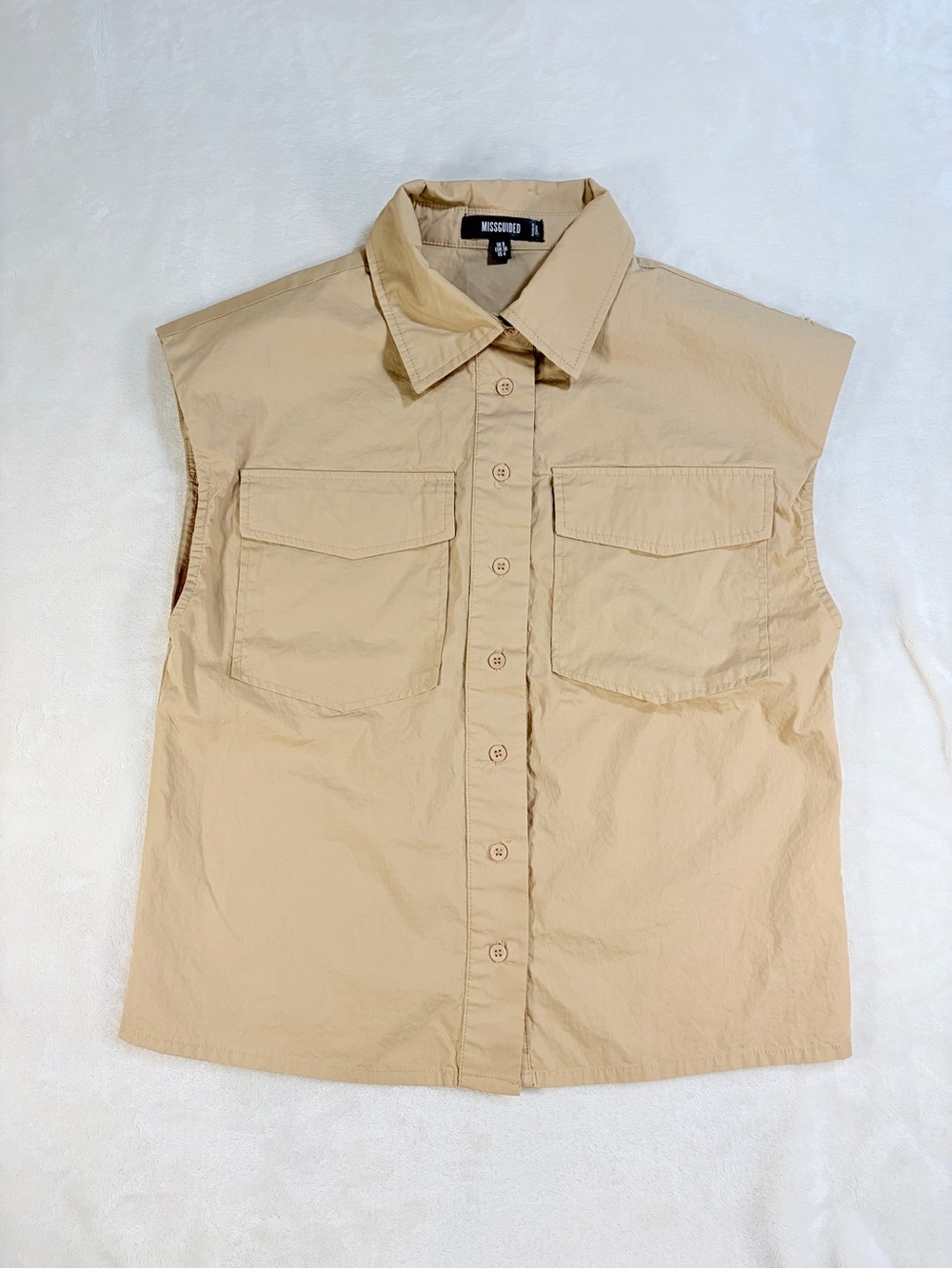 Missguided Women’s Sleeveless Button-Up Utility Shirt in Khaki - Size‎ 4